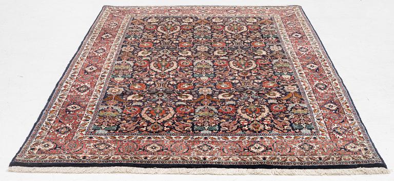 Carpet, Bidjar, approx. 240 x 155 cm.
