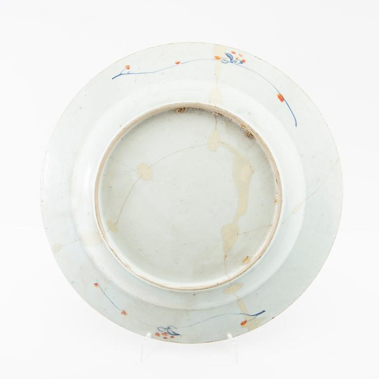 Plates 2 pcs and a dish China Qianlong (1736-95) porcelain.