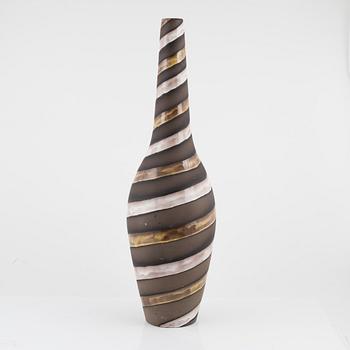 Ingrid Atterberg, an earthenware 'Spiral' vase, Upsala-Ekeby.