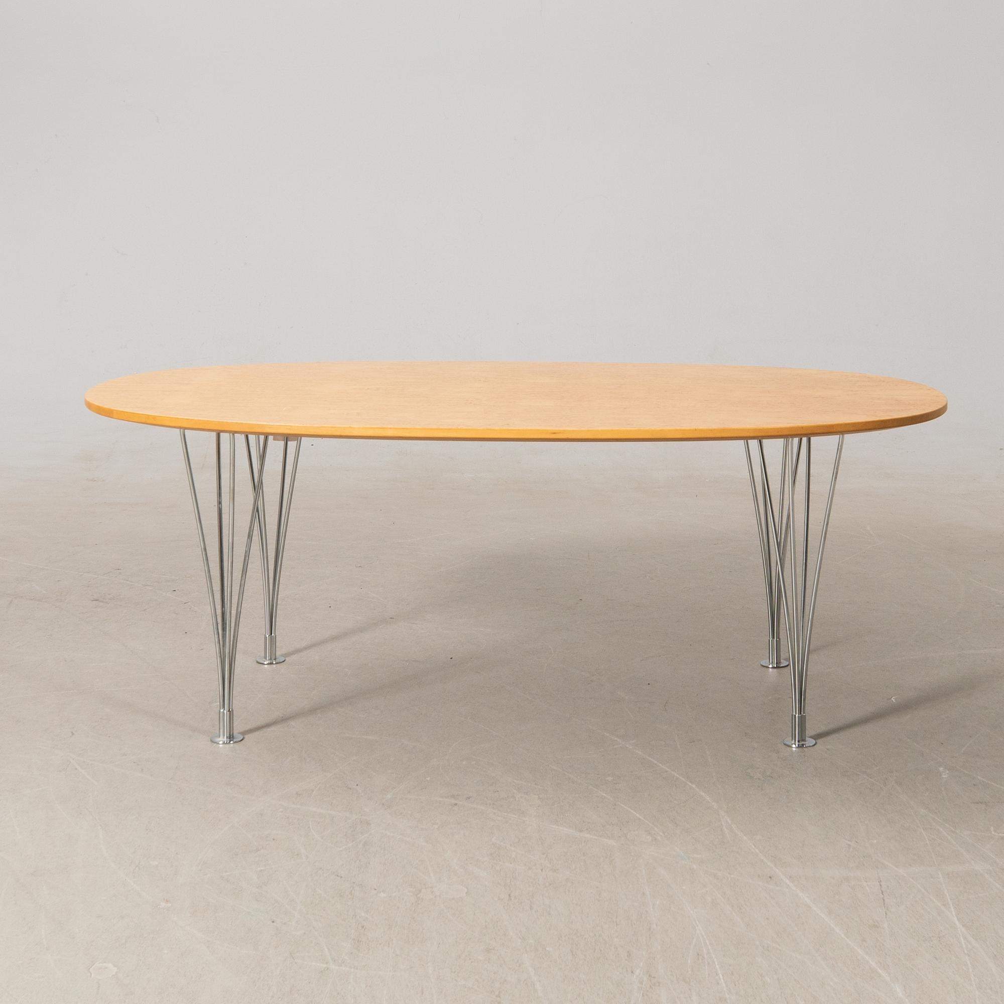 Bruno Mathsson & Piet Hein, soffbord "Superellips" för Fritz Hansen Danmark sent 1900-tal.