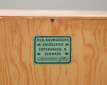 BOKHYLLA / HYLLSYSTEM. Rud. Rasmussens Snedkerier, Danmark.