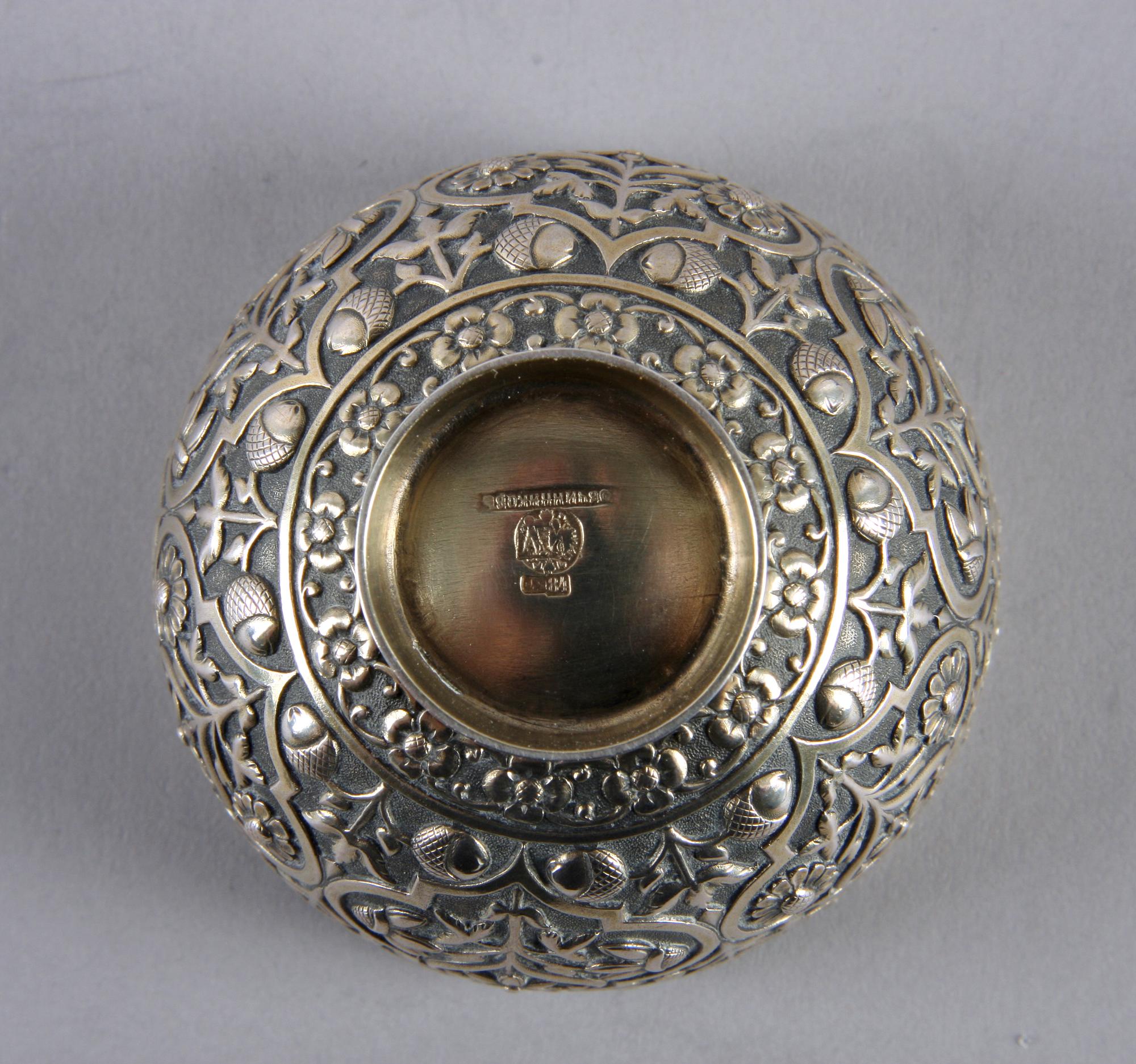 TUMLARE, silver, Ryssland.