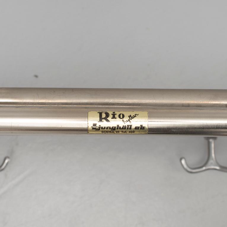 HATTHYLLA / KLÄDHÄNGARE, aluminium, "RIO", funkis, 1900-talets mitt.