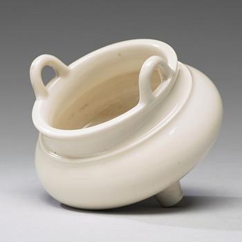 A blanc de chine censer, Qing dynasty, Kangxi (1662-1722).