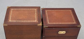 SÄNGBORD, ett par, 1900-talets andra hälft.