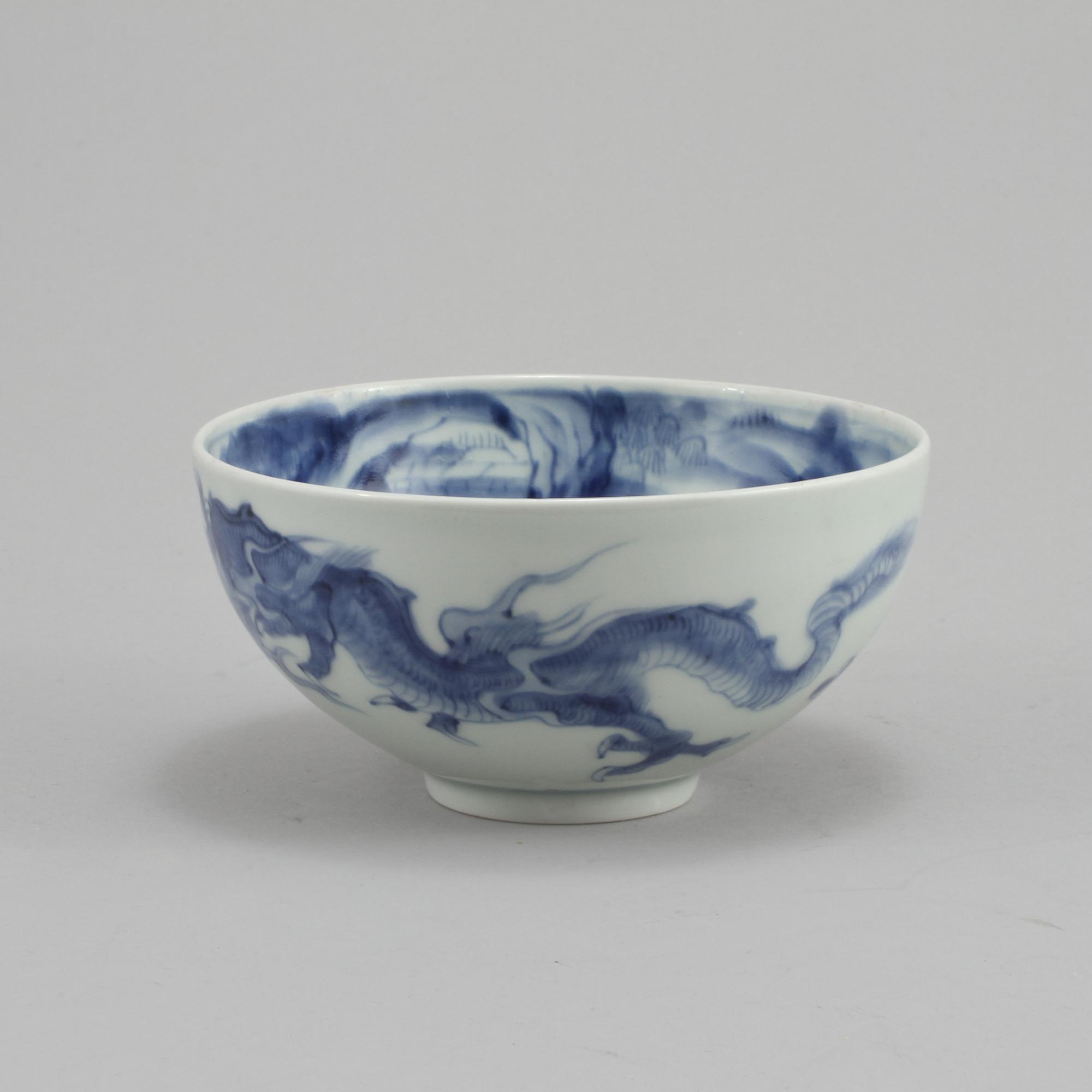 SKÅL, porslin, Kina, modern tillverkning.