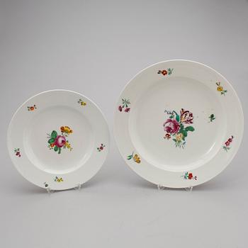 FAT samt TALLRIK, porslin, Wien-märke, 1700/1800-tal.