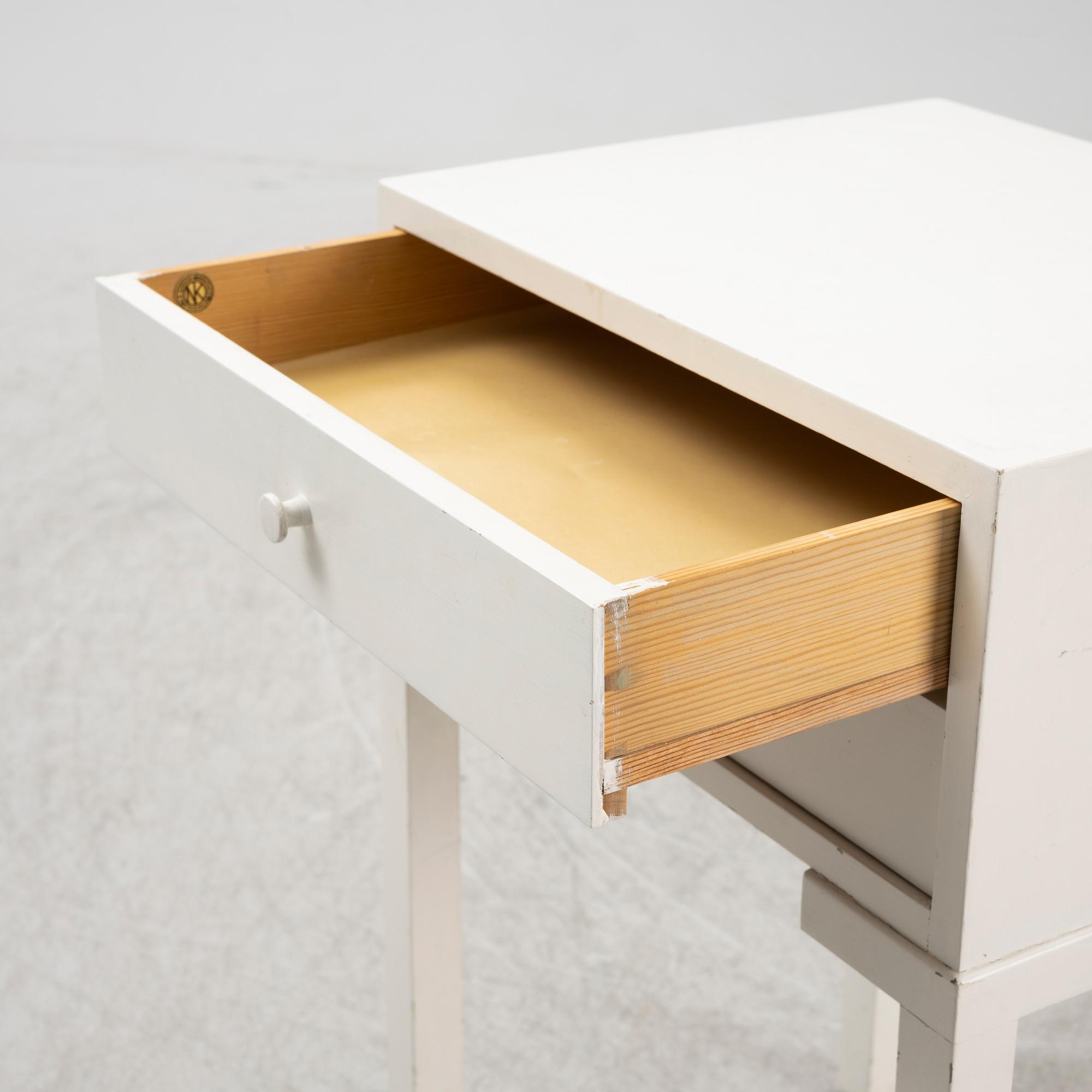 Axel Einar Hjorth, a painted 'Sibylla' bedside table, Nordiska Kompaniet, 1936.