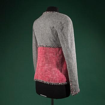 A CHANEL jacket in size 42 (FR).