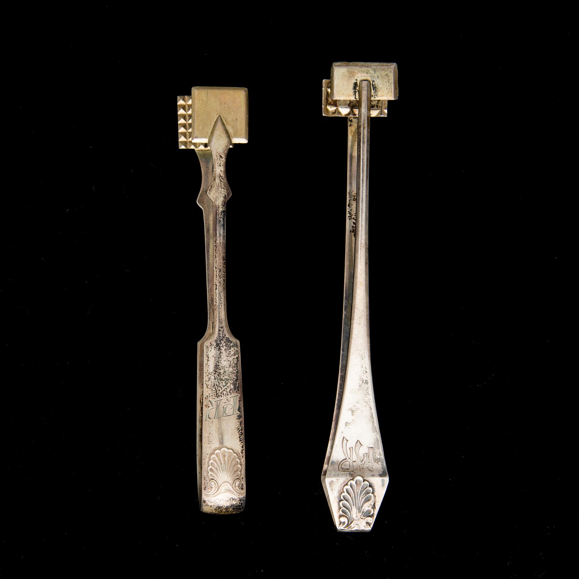 PARTI BESTICK, 44 delar, silver, "Mussla", finska stämplar, 1918-50. Tot vikt 1084,8 g.