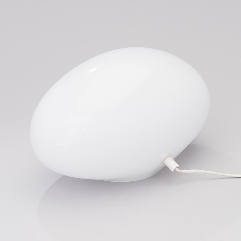 OIVA TOIKKA, TABLE LIGHT. Kuukuna. 1980s.