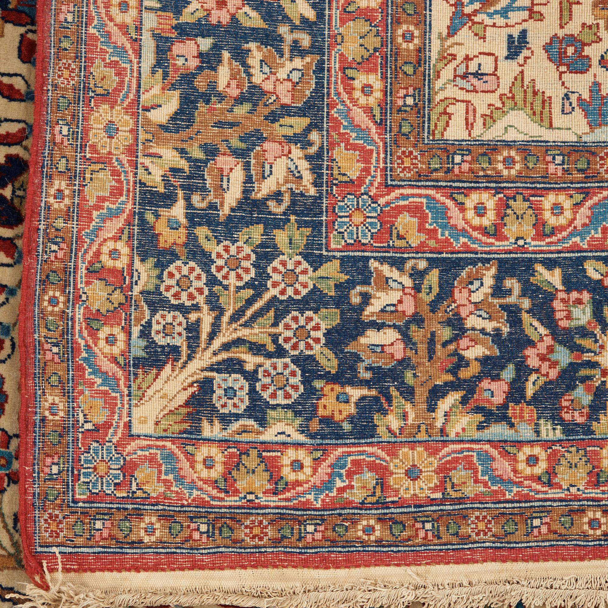 A RUG. A semi-antique Kashan, a so called Dabir. 206 x 137 cm.