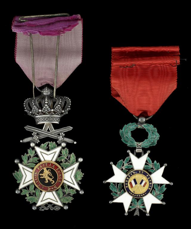 ORDNAR, 2 st, Hederslegionen samt Leopoldorden, 1900-talets början.