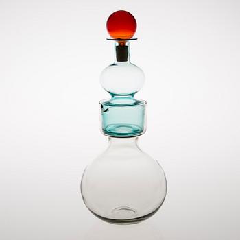 A decanter 'The Bells of Kremlin', signed K. Franck, Nuutajärvi, Notsjö -60.