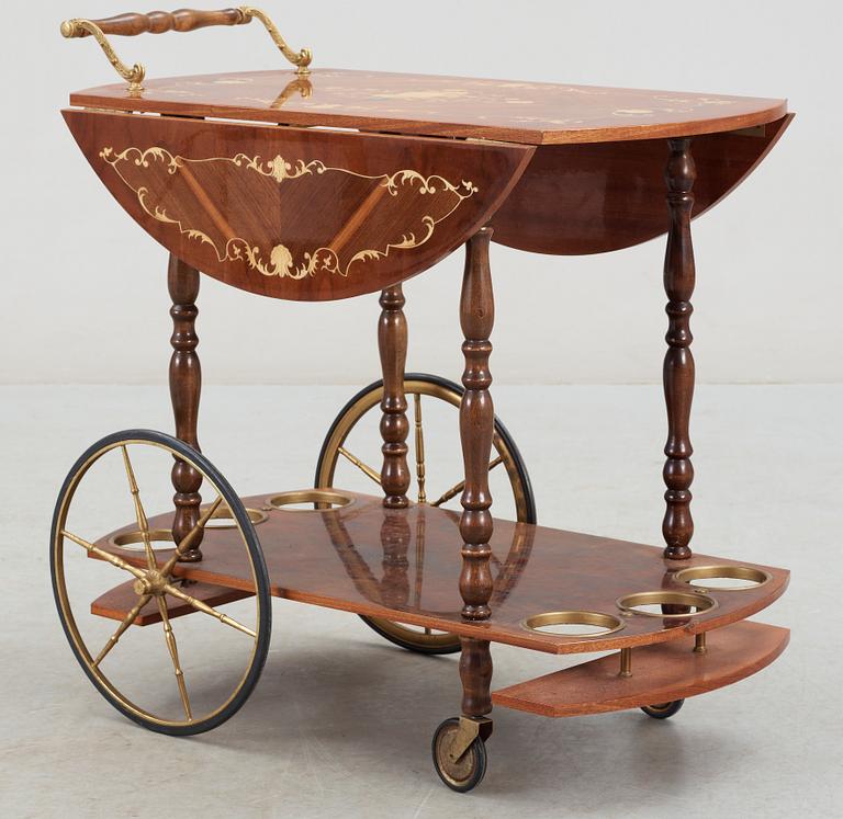 SERVERINGSVAGN, 1900-tal.