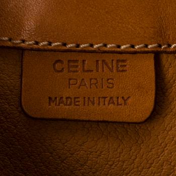 CÉLINE Macadam Bucket bag.