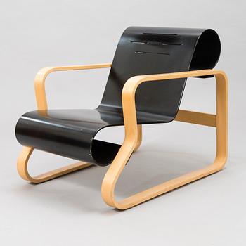ALVAR AALTO, An armchair no 41, 'Paimio'.