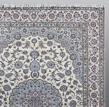 MATTA, Nain 6 LAA, part silk, ca 325 x 250 cm.