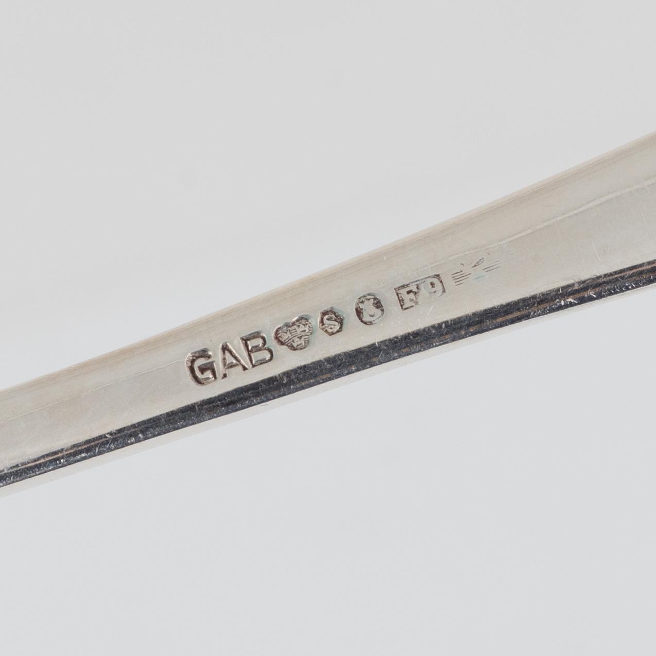 Bestickservis, 100 delar, silver, modell Chippendale, GAB Eskilstuna och Stockholm, bl.a. 1949 och 1969.