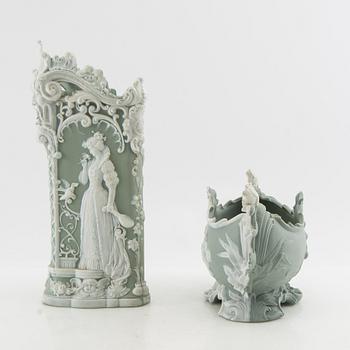 Vase and bowl England 20th century jasperware.