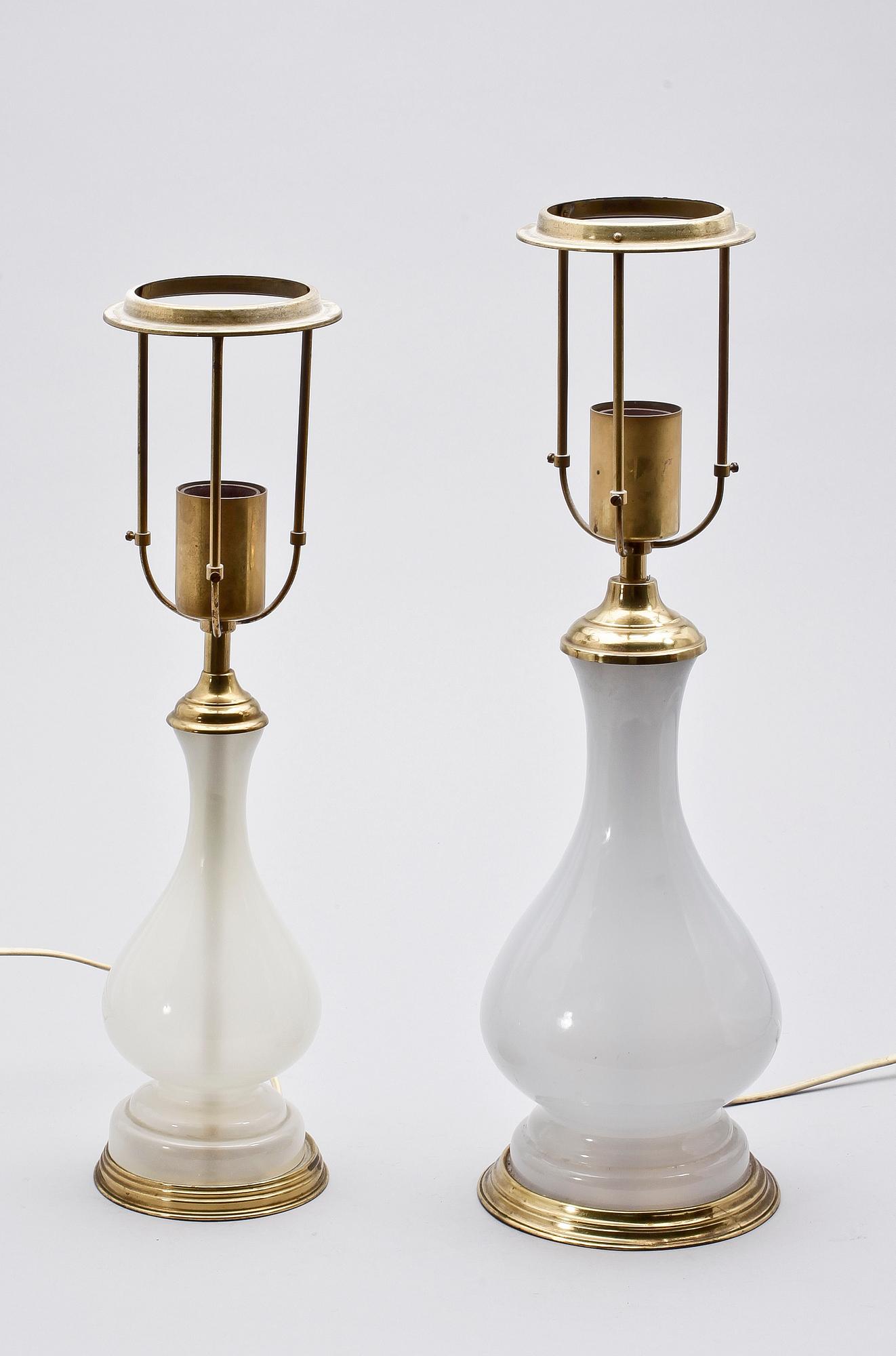 BORDSARMATURER, 2 st, glas, mässing, trol Svenskt Tenn.