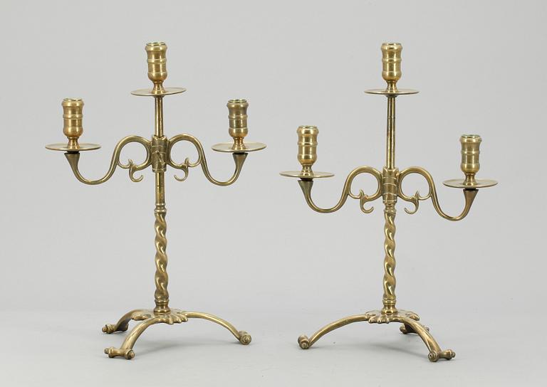 LJUSSTAKAR, ett par, mässing. Barockstil, 1800-tal.