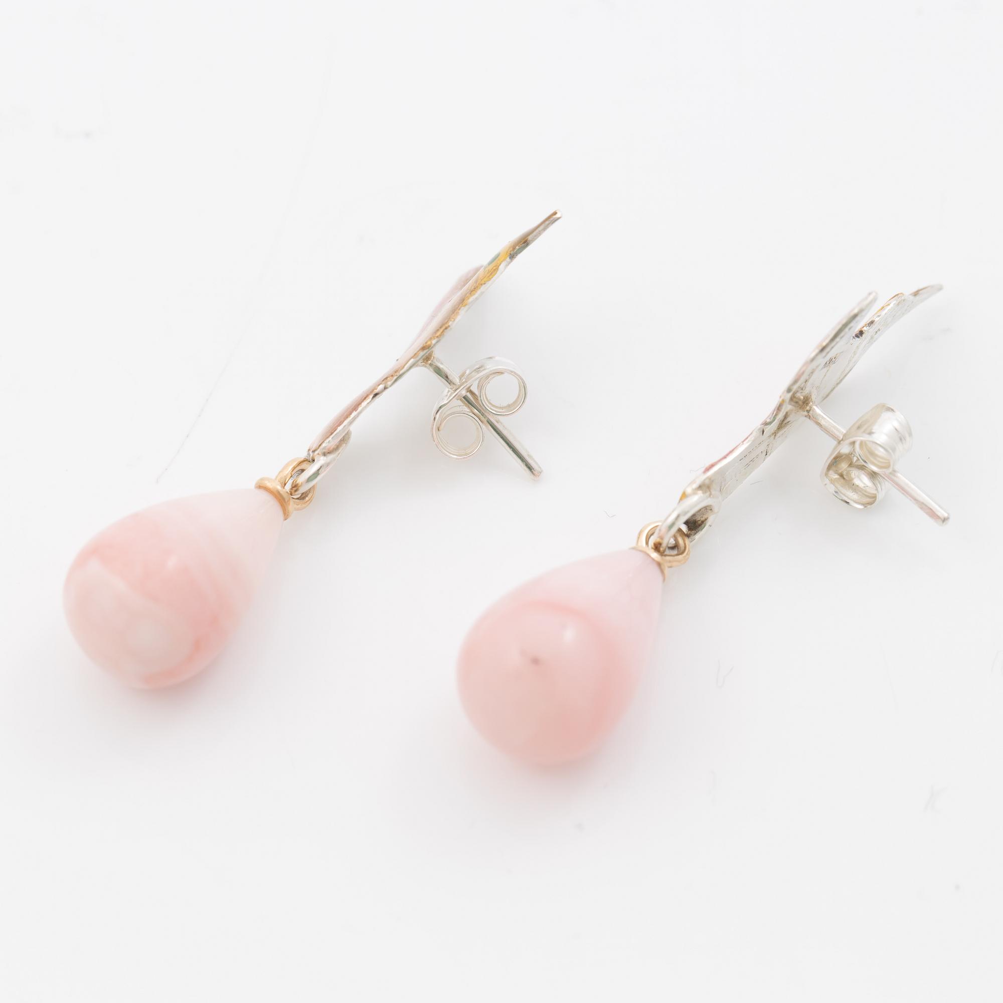 Mandelstam hummingbird earrings in silver and 18K gold, enamel and pink opal.
