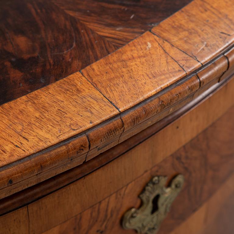 A mid 18th century chest of drawers.