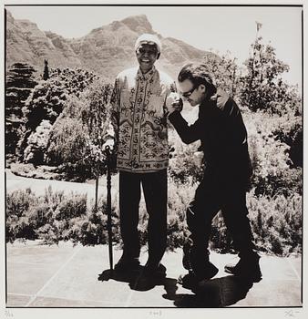Anton Corbijn, "22:U2", 1982-2003.