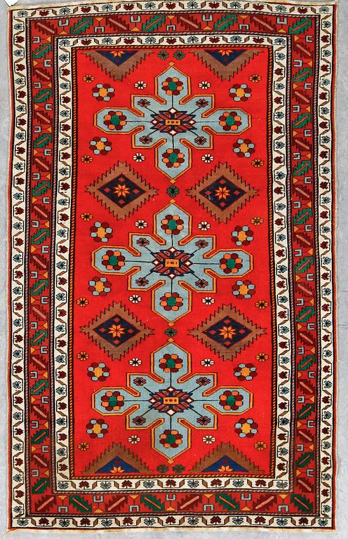 MATTA, semiantik, orientalisk, ca 190x116 cm.