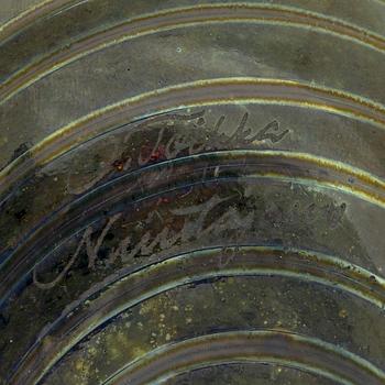 Oiva Toikka, a glass bird signed O. Toikka Nuutajärvi.