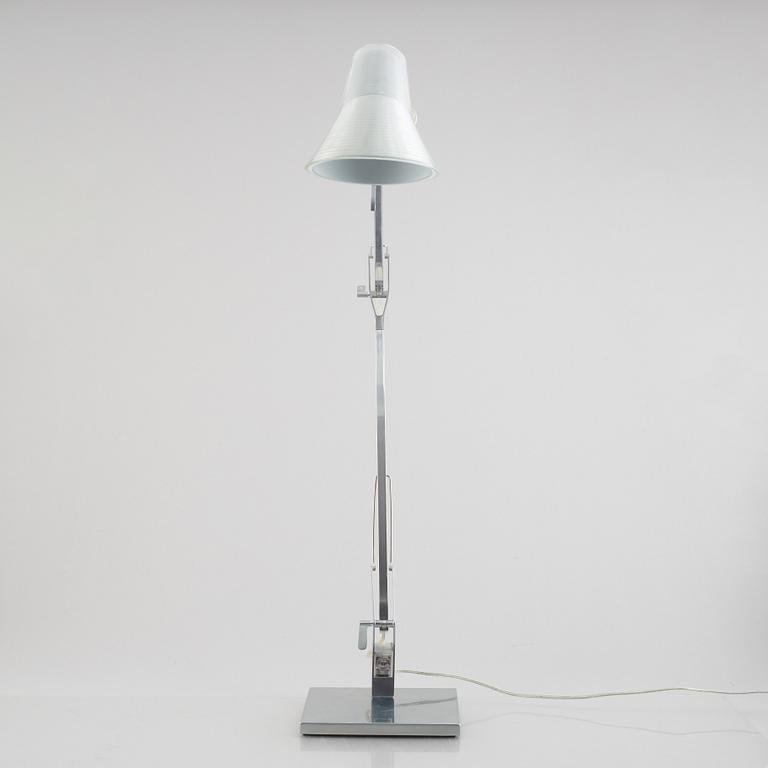 Antonio Citterio  three 'Kelvin' desk lamps, Flos.