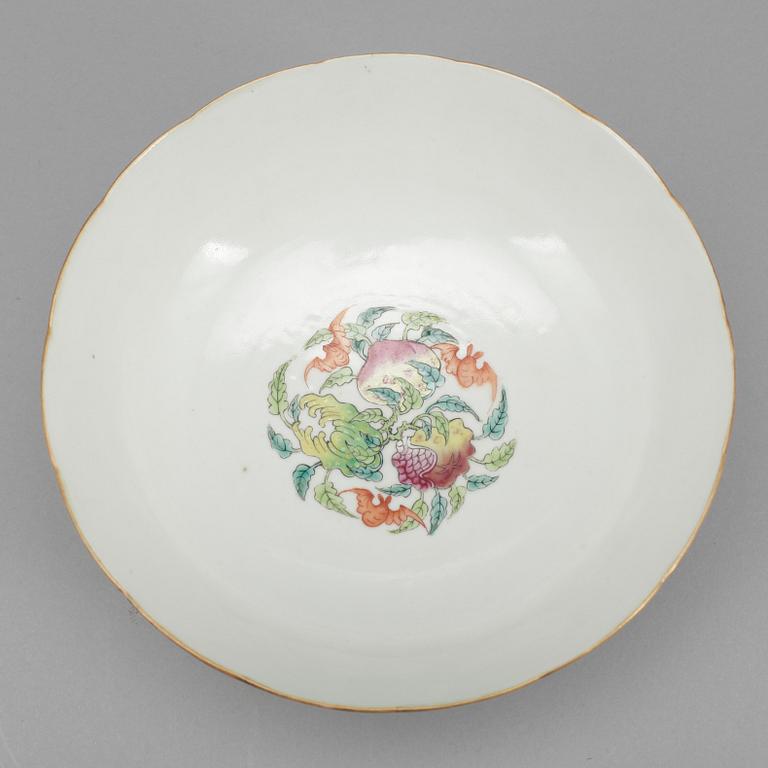 SKÅL, porslin, Kina. Sent 1800-tal.