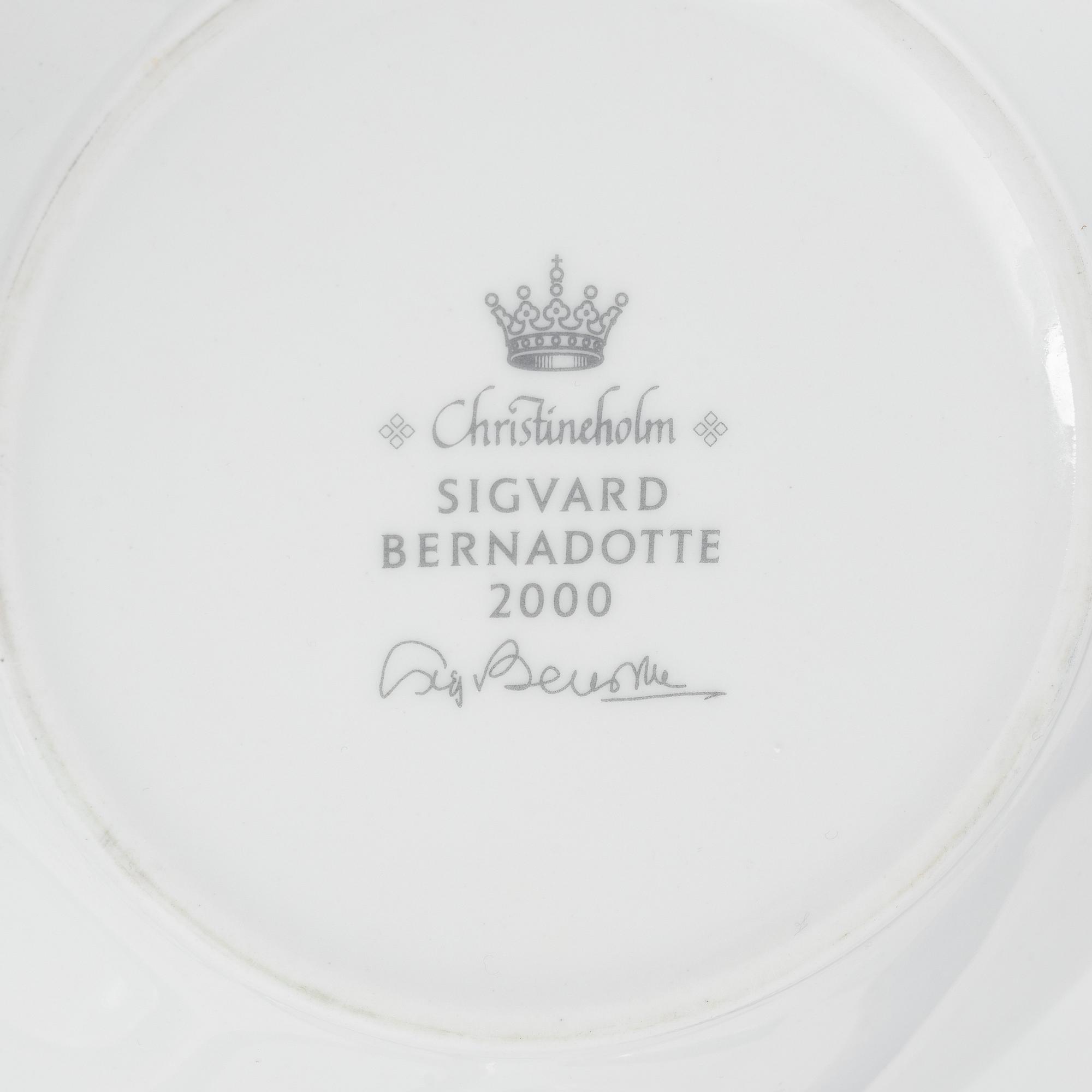 Sigvard Bernadotte, matservis, 41 delar, "Millennium/Marianne", Christineholm, Fyrklövern.