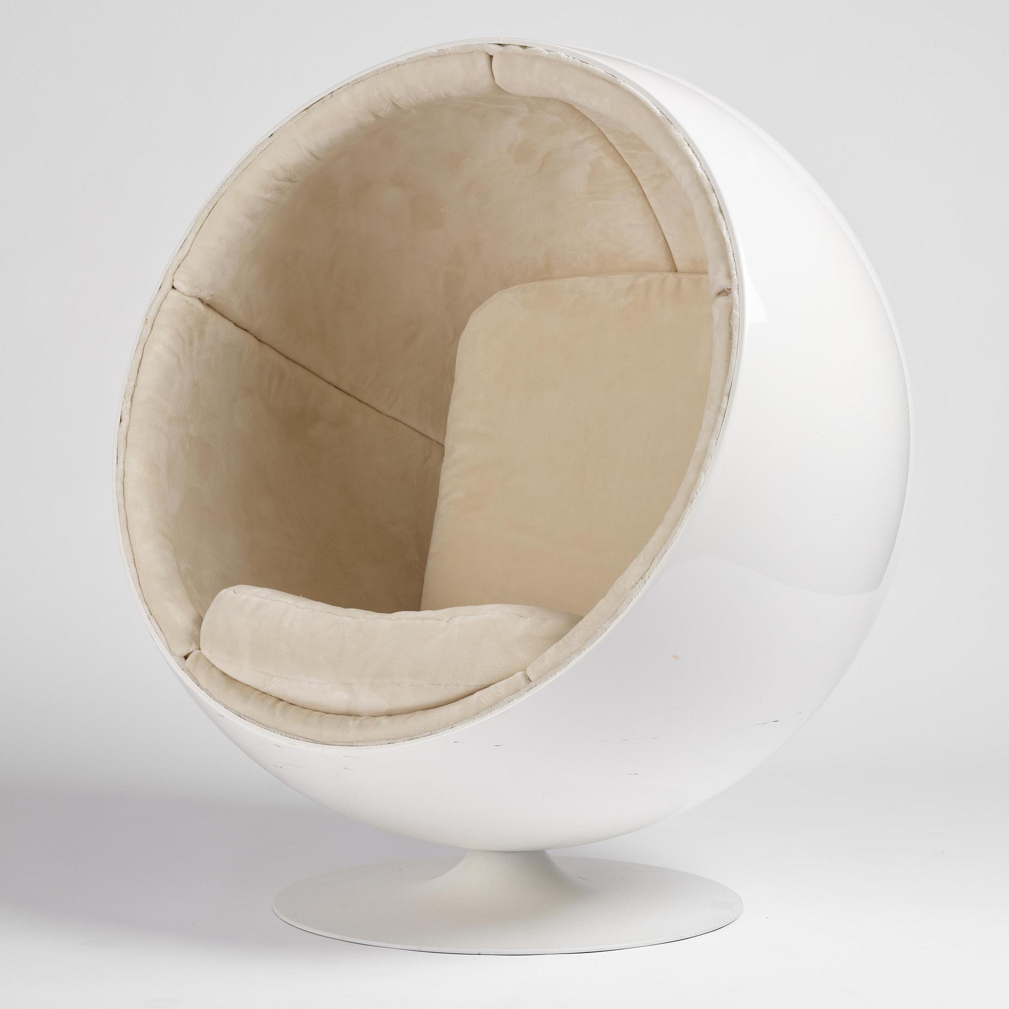Eero Aarnio, fåtölj, "Åskbollen", Adelta, Finland, efter 1996.