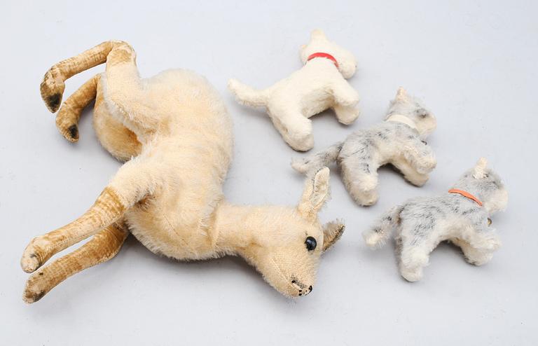 LEKSAKER, 4 st, Steiff, 1900-talets mitt.