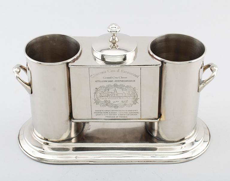 CHAMAPGNEKYLARE, nysilver, Chénas, 1900-talets andra hälft.