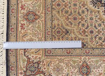 A RUG, Oriental, part silk, around 155 x 103 cm.