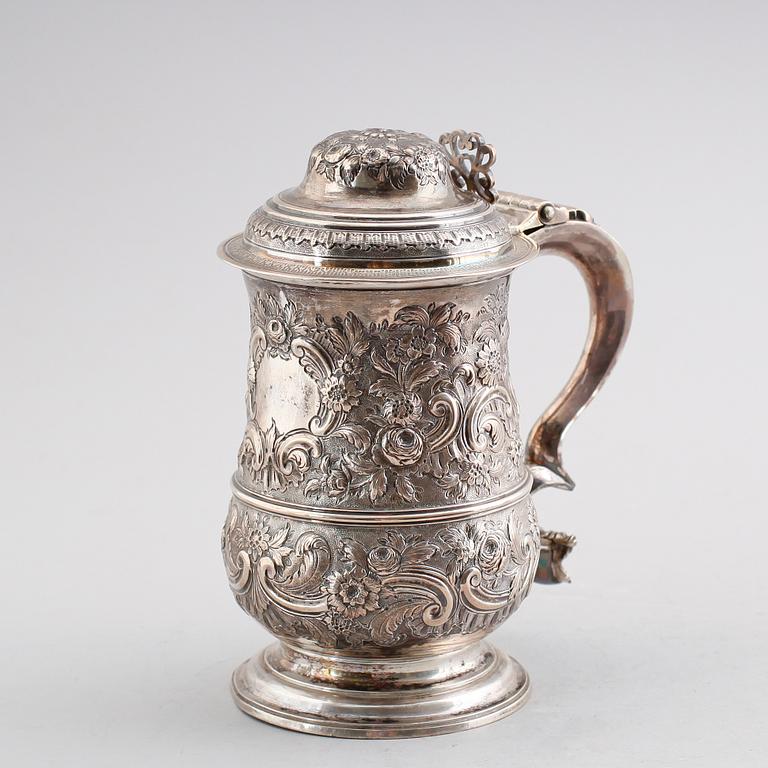 STOP, silver, IM,  London 1766. Vikt ca 788 g.
