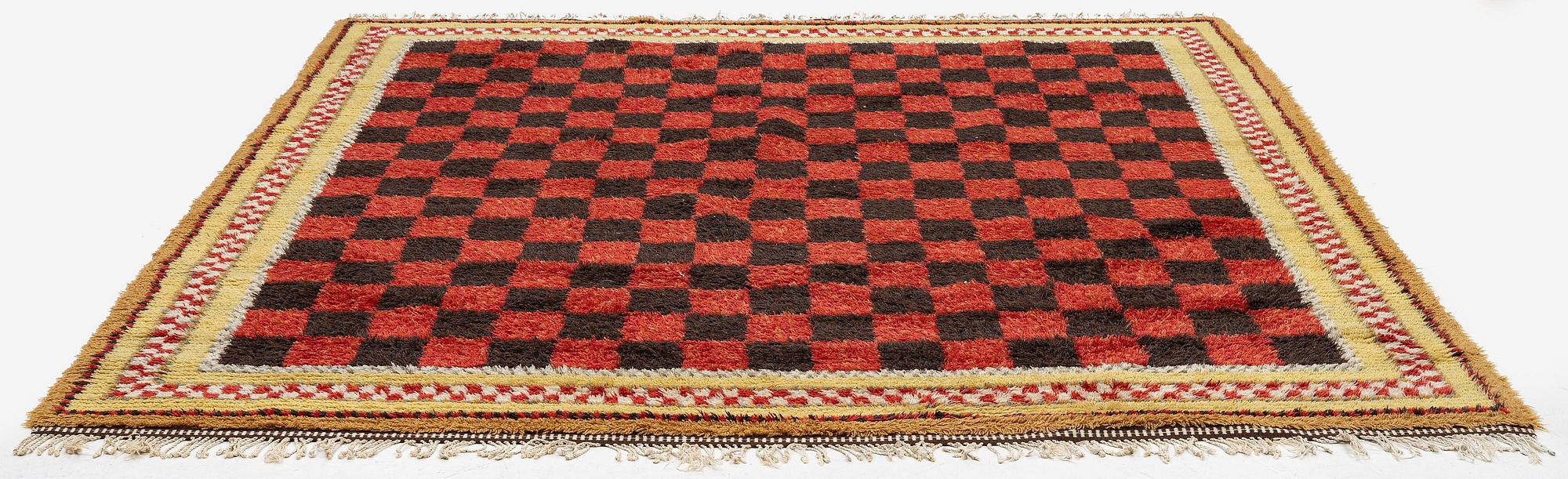 A knotted pile carpet, c. 269 x 244 cm, Norrbottens Läns Hemslöjd.