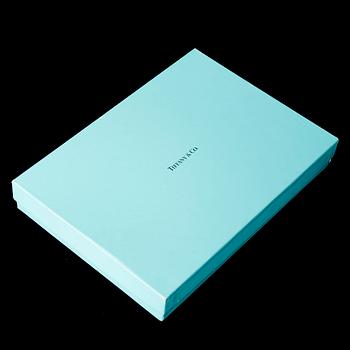 A PEARL NECKLACE, Tiffany & Co., cultured Akoya pearls, clasp 18K gold.