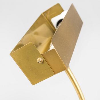 A BRASS PIANO LAMP, AHX0200, mid 20th century.