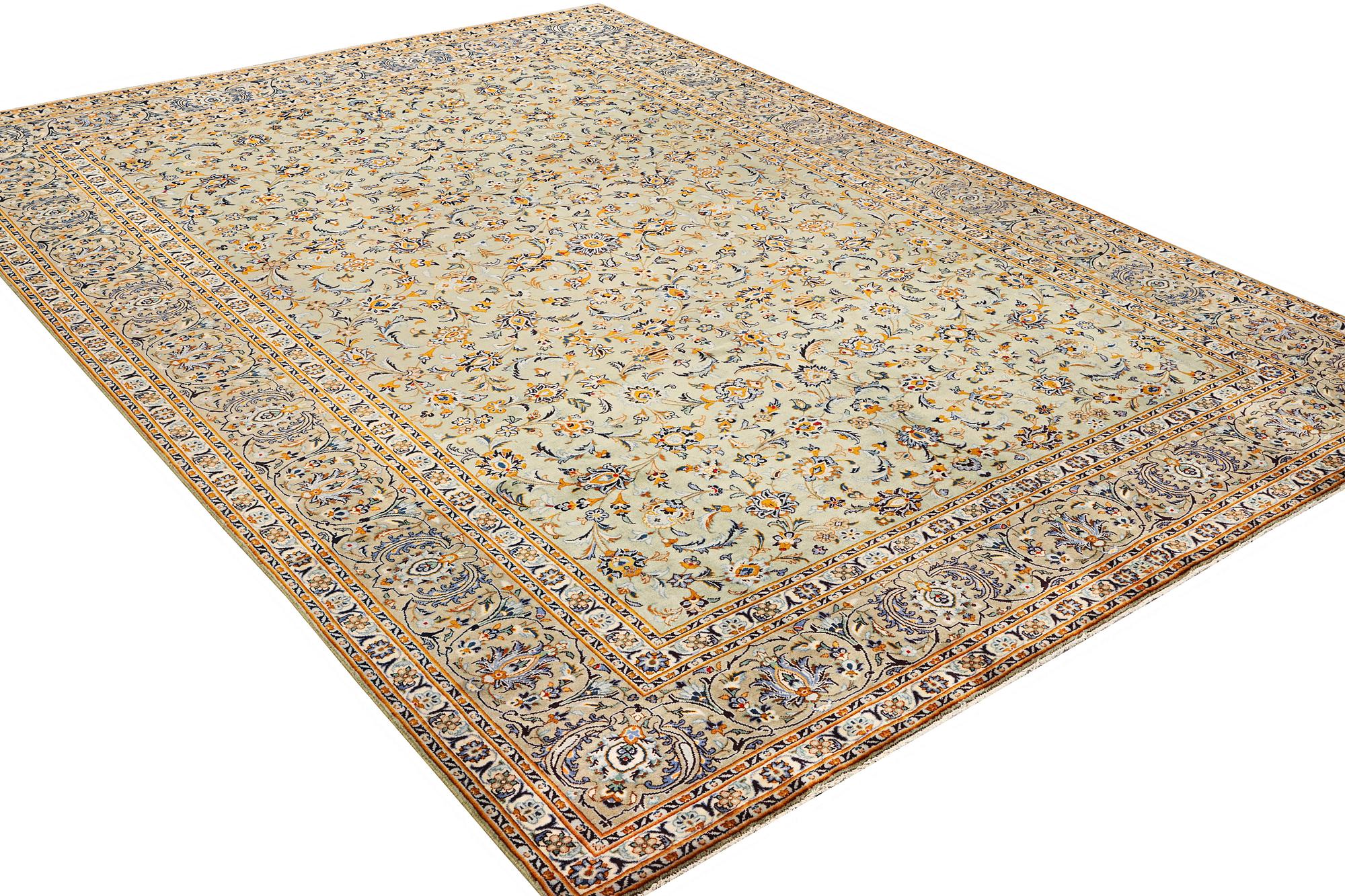 A Kashan carpet, c. 420 x 305 cm.