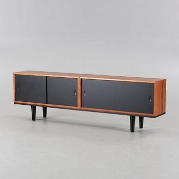 A 1950/60s sideboard.