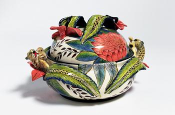 25. Terrin, "Cheetah Tureen", med dekor av geparder.