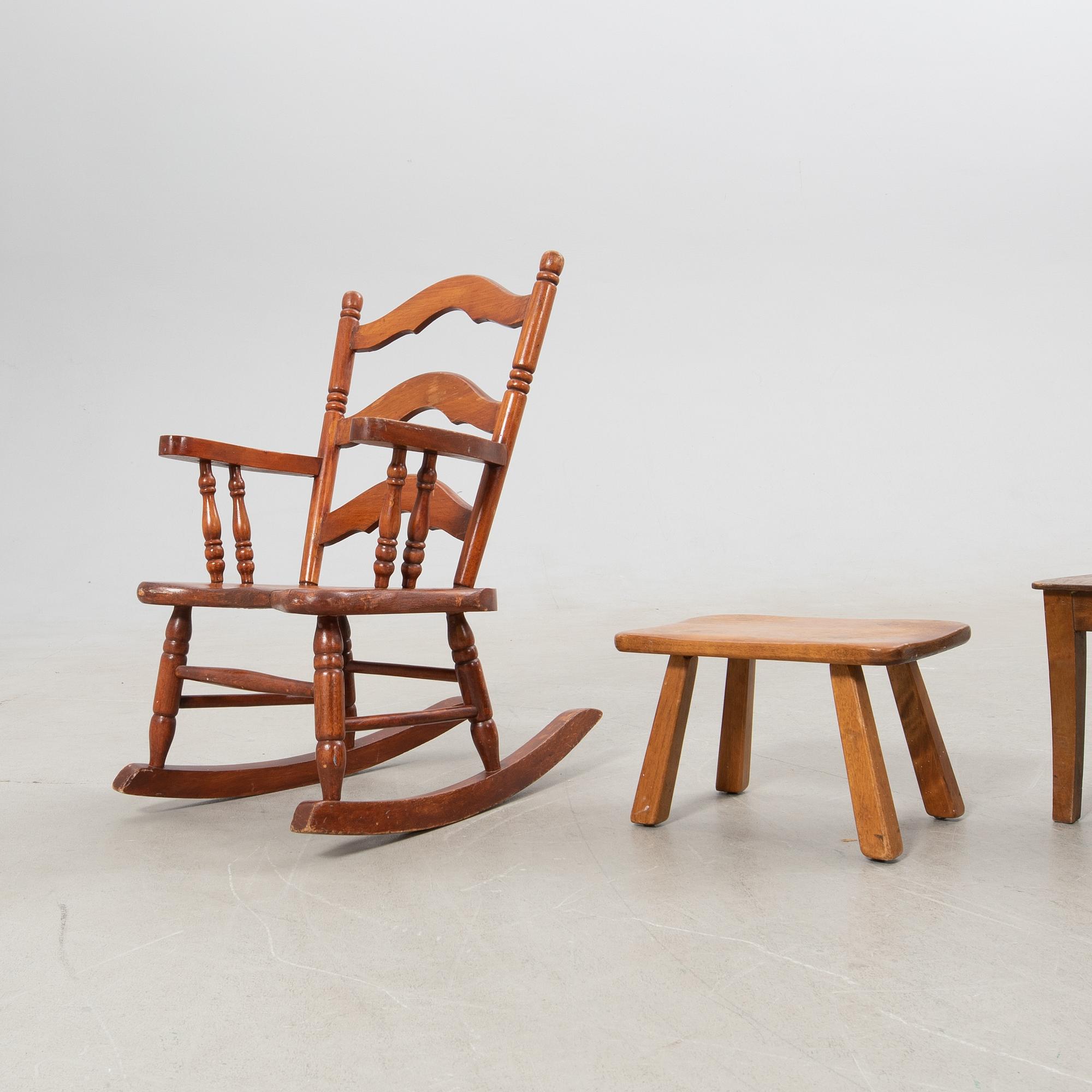 Children's furniture set 5 pcs, first half of the 20th century.