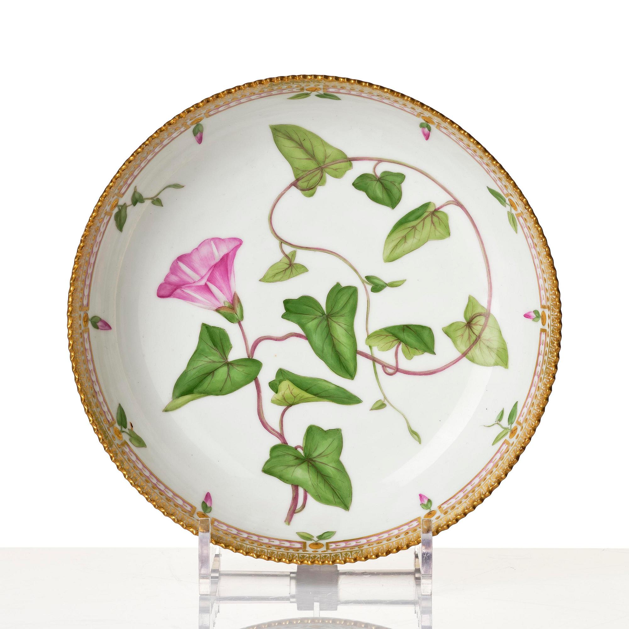 A Royal Copenhagen 'Flora Danica' bowl and serving dish, Denamark, 20th century.