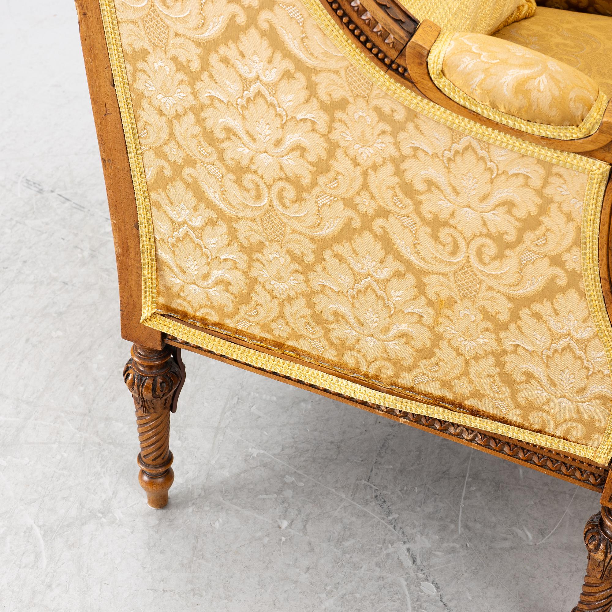 A pair of Louis XVI-style armchairs, around 1900.