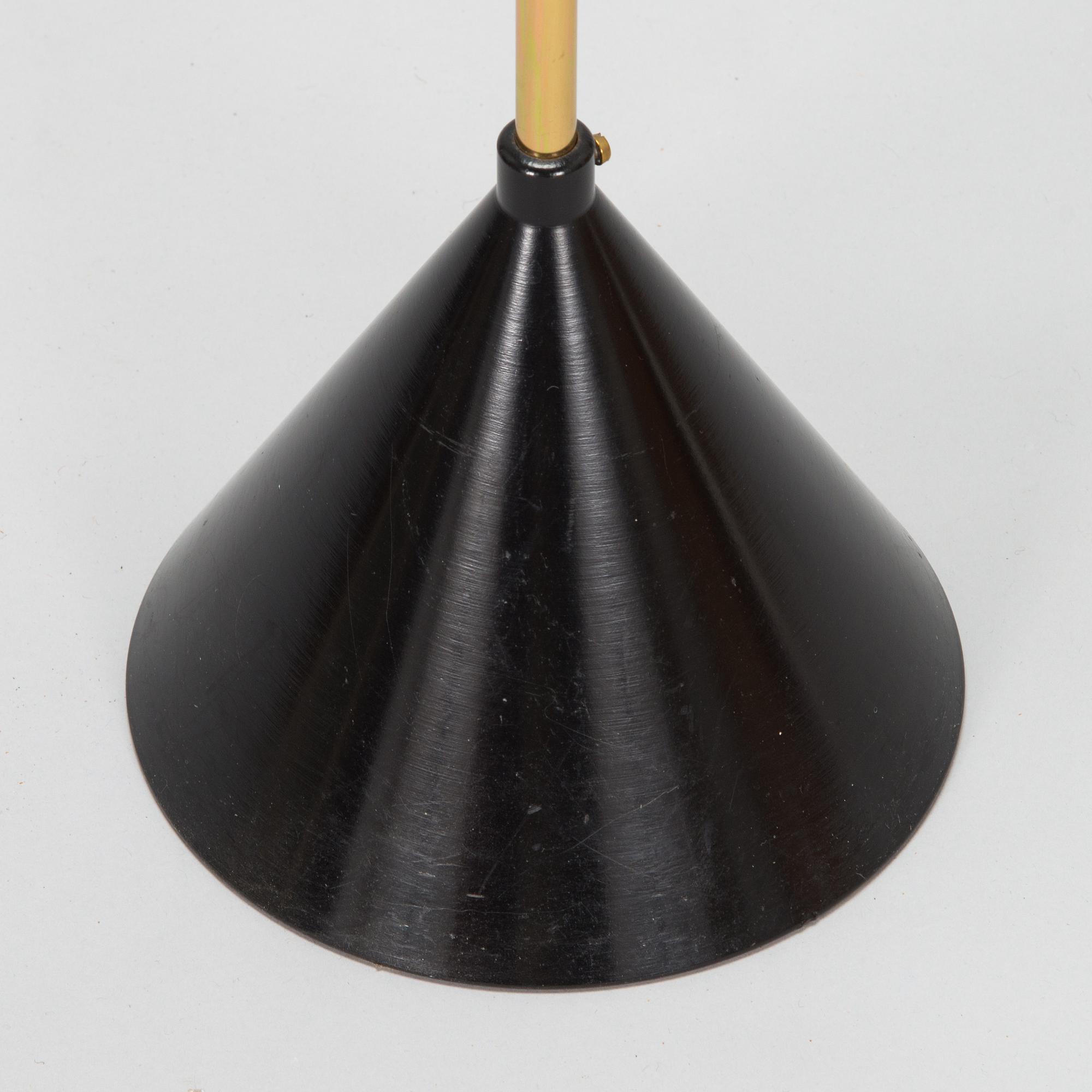 Tapio Wirkkala, A mid-20th-century 'K 10-11' floor light for Idman.