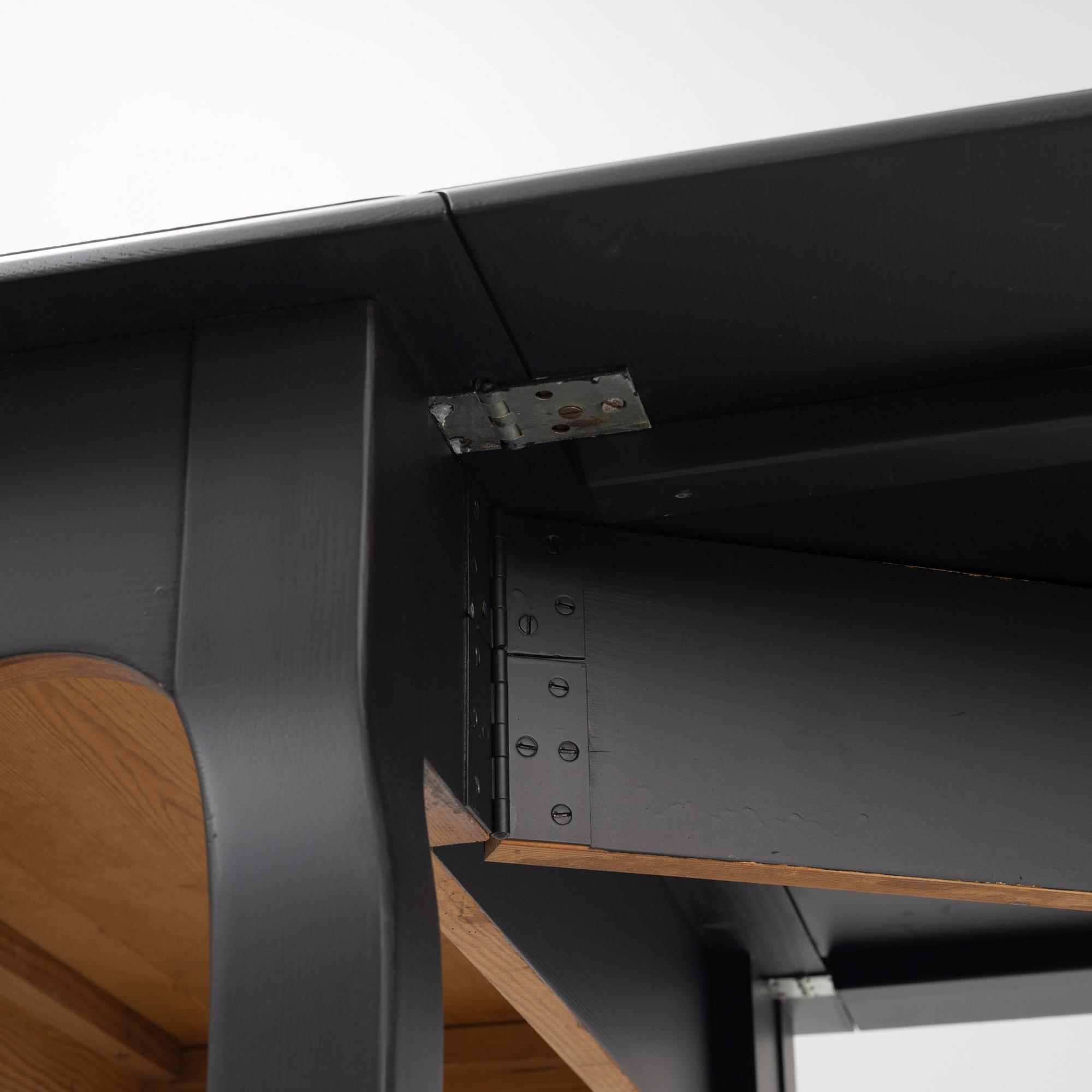 Slagbord, okokostil, Åmells möbler, 1900-talets slut.